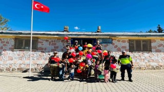 Siirtte 11 Ekim Dünya Kız Çocukları Günü etkinliği