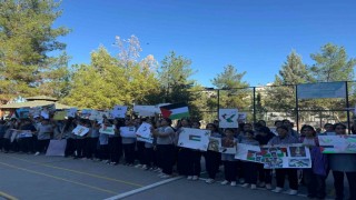 Siirtte ortaokul öğrencilerinden Gazzeye destek etkinliği