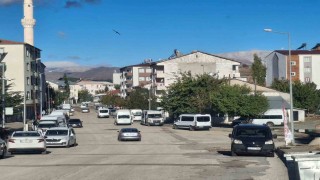 Sincikte 3.8 büyüklüğünde deprem