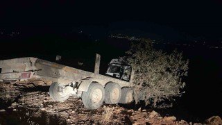 Şırnakta tır şarampole yuvarlandı: 1 ölü