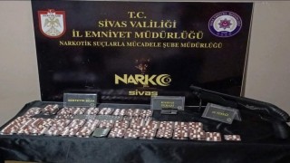 Sivasta 4 uyuşturucu taciri tutuklandı