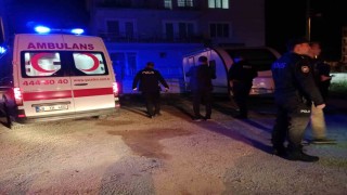 Sokak ortasında silahla başından vurulmuş halde bulundu