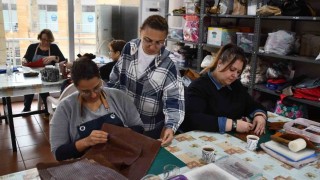 Söke Belediyesinin yetişkin kursları yeni döneme başladı