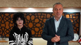 Sosyal medyada linç edildi, belediye başkanından övgü aldı