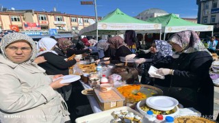 Şuhutta Gazze için hayır çarşısı