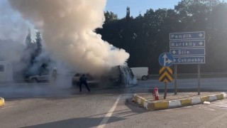 Sultanbeylide çarpışan araç alev topuna döndü