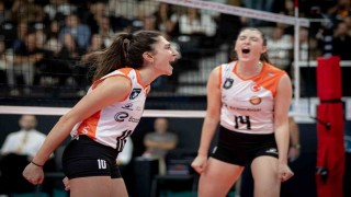 Sultanlar Ligi: Eczacıbaşı Dynavit: 1 - V. Bank: 3