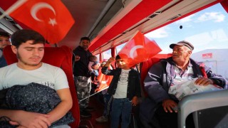 Suriyelilerin  ülkelerine geri dönüşü sürüyor