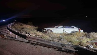 Takla atan otomobilde 4 kişi yaralandı