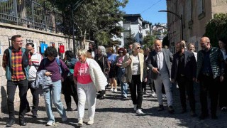Talasta Finlandiya heyetine tarihi gezi