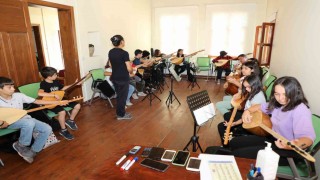 Talasta gençler için müzik yolculuğu başlıyor