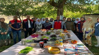 Tarım ve Orman Müdürü Şenverdi, kadın çiftçilerle bir araya geldi