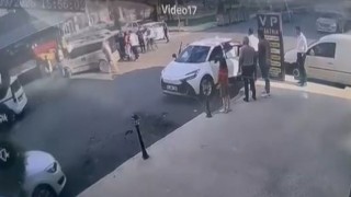 Tartıştığı sürücüye saldırdı: O anlar kamerada
