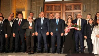 TBMM Başkanı Kurtulmuş, Diyarbakırda Kültür Yolu Festivaline katıldı