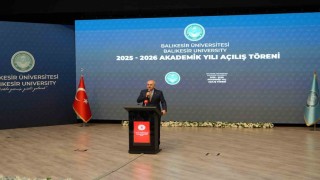 TBMM Başkanı Kurtulmuştan Terörsüz Türkiye açıklaması: Bir eli silahta bir eli sandıkta olmaz