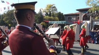 TBMMden Birinci Meclise kortej yürüyüşü