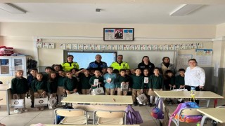 Tekirdağda polislerden minik öğrencilere eğitim