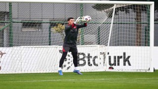 TFF: Berke Özer, kendi isteğiyle, teknik ve idari ekibimizin izni olmaksızın kamptan ayrılmıştır