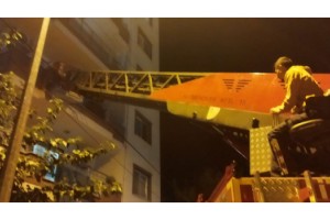 Toprakkale’de Evde Unutulan Anahtar Krizine İtfaiye Desteği