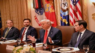 Trump: Hamas ile konuştum, bana silah bırakacaklarını söylediler