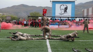 Tuncelide 29 Ekim coşkusu