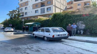 Turgutluda seyir halindeki otomobil alev aldı