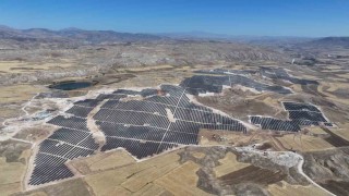 Türkiyenin en yüksek kapasiteli santrallerinden birisi Sivasta hizmete girdi