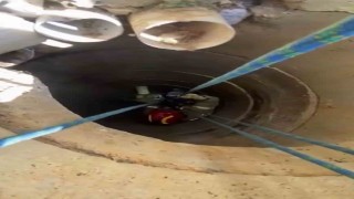 Tuzlada 10 metrelik kuyuya düşen köpek operasyonla kurtarıldı