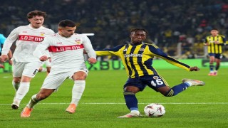 UEFA Avrupa Ligi: Fenerbahçe: 1 - Stuttgart: 0 (İlk yarı)