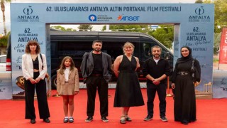 Ulusal Yarışmanın iki finalisti Antalyada seyirciyle buluştu