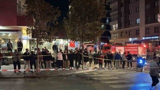 Ümraniyede nalbur dükkanında çıkan yangın korkuttu