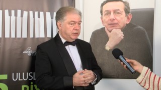 Ünlü keman virtüözü Aşkın, Anadolu Üniversitesinde sanatın dönüştürücü gücü hakkında konuştu