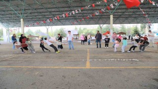 Unutulmaya yüz tutan sokak oyunları Sokak Oyunları Festivalinde canlandı