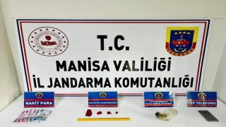 Üzüm bağına saklanan şüpheliden uyuşturucu çıktı