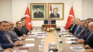 Vali Aslan, İhtiyaç sahibi vatandaşlarımızın yanında olduk