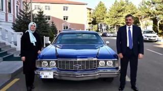 Vali Çiftçi ve eşinden zamanda yolculuk