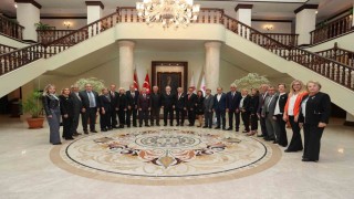 Vali Erol Ayyıldız, muhtarları ağırladı