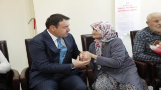 Vali Musa Işından huzurevi ziyareti