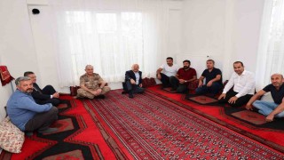 Vali Osman Varol, köy evlerini ziyaret etti