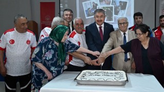 Vali Yılmaz, Huzurevi ve Ev Ziyaretleriyle Büyükleri Sevindirdi