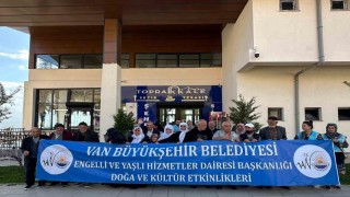 Van Büyükşehir Belediyesi Dünya Yaşlılar Gününü unutmadı