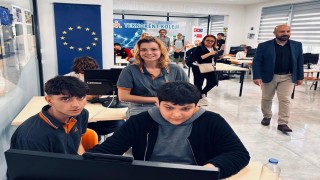 Van Teknokent Kolejinden Erasmus başarısı