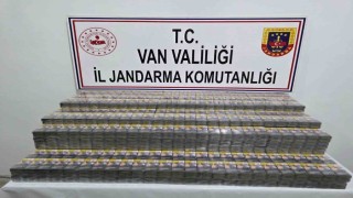 Vanda 2 bin 470 paket kaçak sigara ele geçirildi