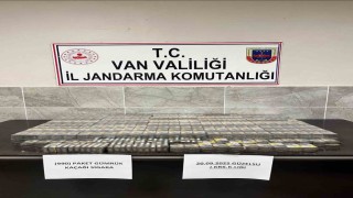 Vanda 990 paket kaçak sigara ele geçirildi