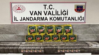 Vanda bin 460 paket kaçak sigara ele geçirildi