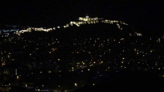 Vanda büyüleyici anlar: Güneşin batışıyla birlikte şehir merkezinde yanan ışıklar, ortaya eşsiz bir manzara çıkardı