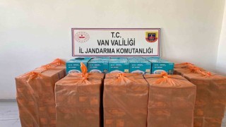 Vanda gümrük kaçağı malzeme ele geçirildi