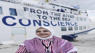 Vekil Ün Vicdan gemisiyle Gazze yolculuğuna çıktı