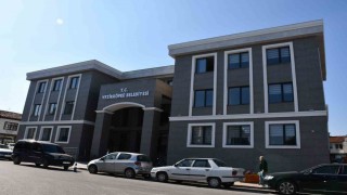 Vezirköprü Belediyesi yeni hizmet binasında