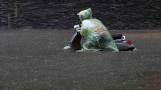 Vietnamı vuran Bualoi Tayfununda can kaybı 36ya yükseldi